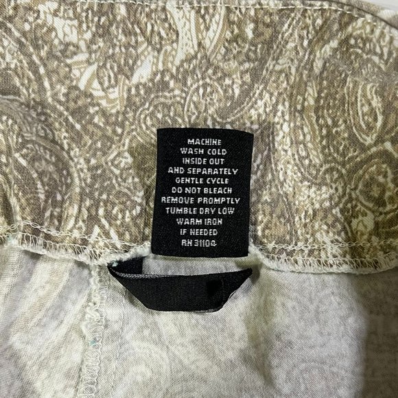 New Directions - Women's Size 12 - Tan Paisley Capri Pants Flat Front No Pockets - Picture 5 of 10
